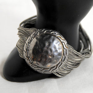 Silver Metal Multi Strands Circular Focal Magnetic